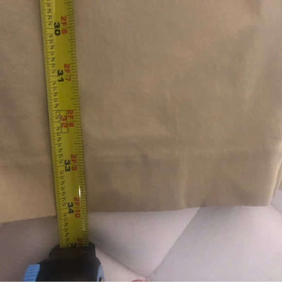 Alfani tan capris, Size 28. Body: rayon/nylon/spandex; panel: nylon/spandex - Picture 5 of 5